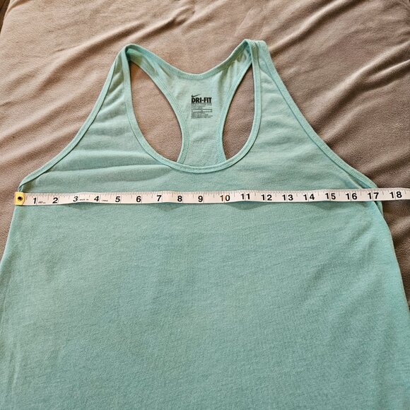 Nike Dri-Fit Women's Turquoise Tank Top - Size Medium - Picture 8 of 8